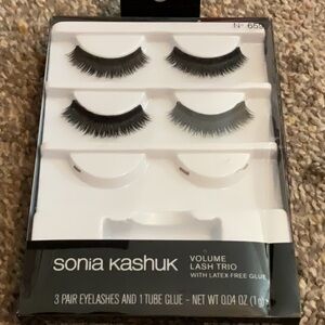 Sonia Kashuk Volume Lashes No 659